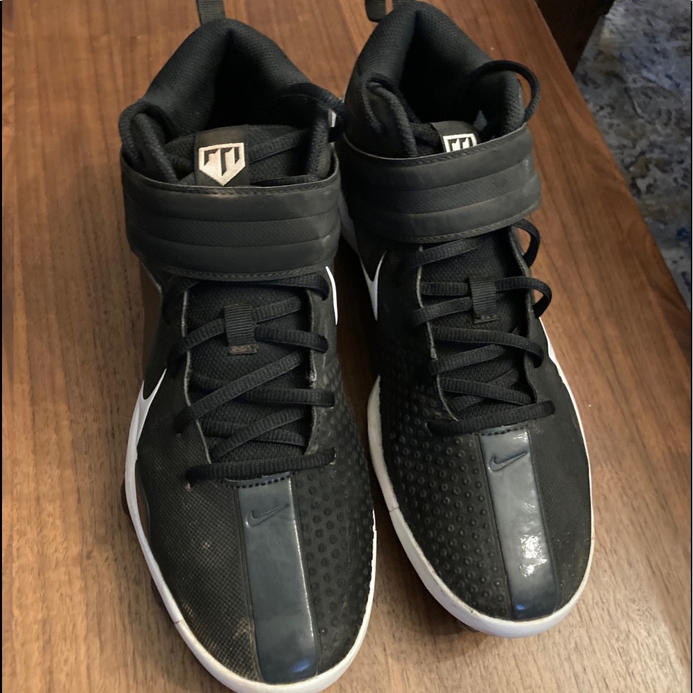 Men’s Nike Trout Baseball Cleats Size 9